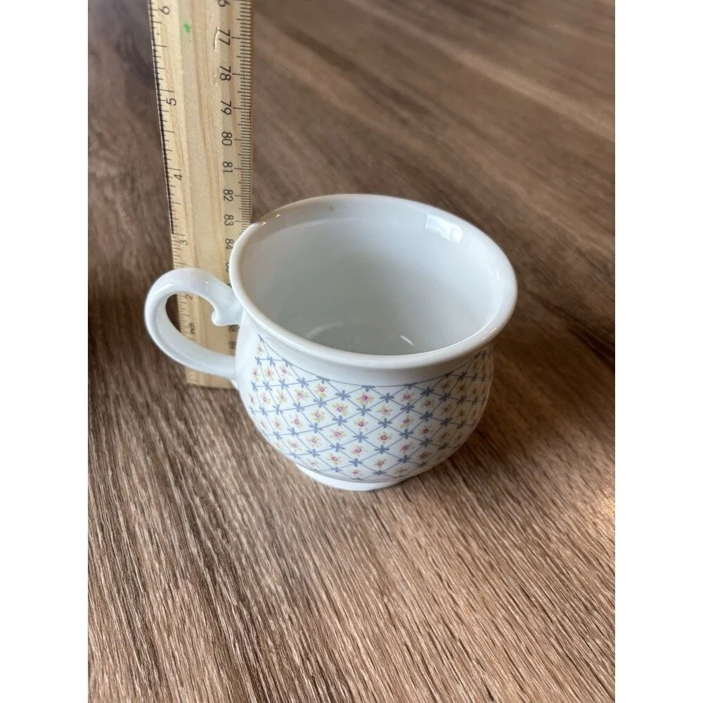BP Collection Bavaria Present Vintage Mug Set Of 2 - Round Floral Geometric